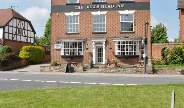 ホテル The Bulls Head Inkberrow エクステリア 写真